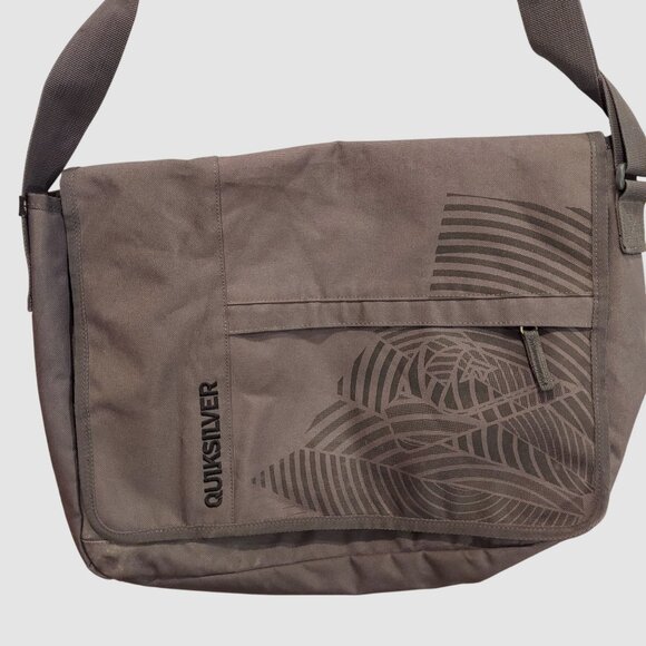 Quiksliver Shoulder Messenger Bag Gray Satchel Computer book School Career Pad - Picture 2 of 15